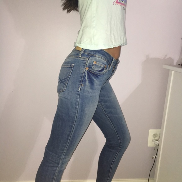 Jeans - Picture 2 of 4