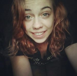 Meet your Posher, Mikhaila