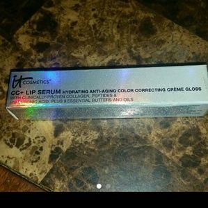 It Cosmetics Lip Serum (Love) New in Box.