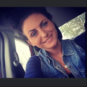 Meet your Posher, Holly