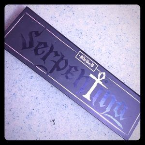 Kat Von D Serpentina