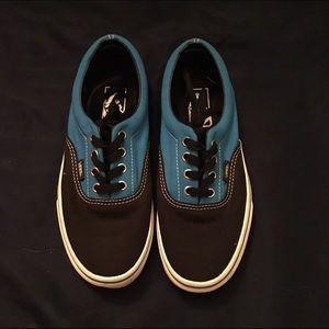 New Black & Blue Vans