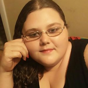 Meet your Posher, Allysha