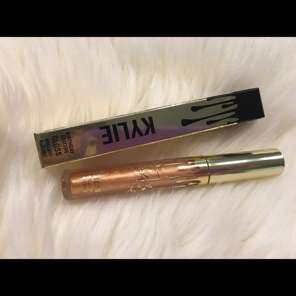 Kylie Birthday Edition Poppin