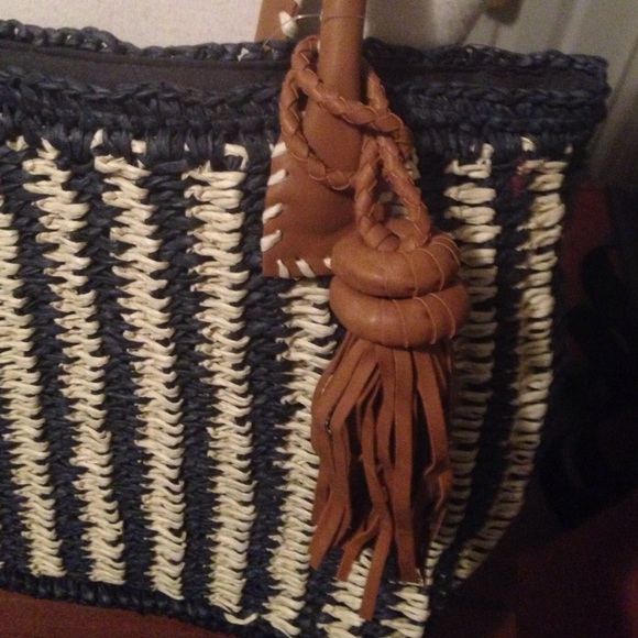 Large multi colored paper tote - Picture 2 of 4