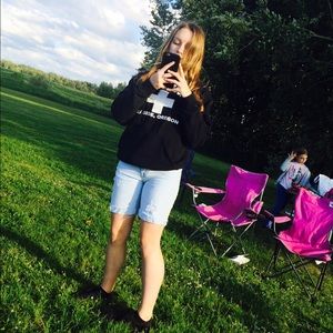 Meet your Posher, Taylor