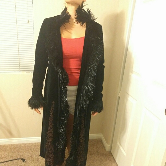 Velvet coat w/ ostrich feather trim