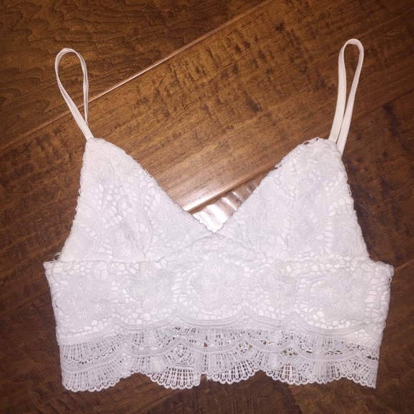 LF lace cropped cami in WHITE size small