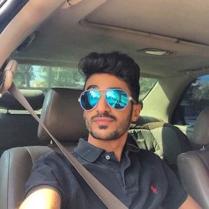 Meet your Posher, Hatim