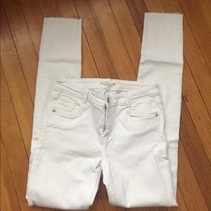 Zara Jeans - Zara Stretchy White Trafaluc Jeans 26 6 Zara Jeans - Zara Stretchy White Trafaluc Jeans 26 6