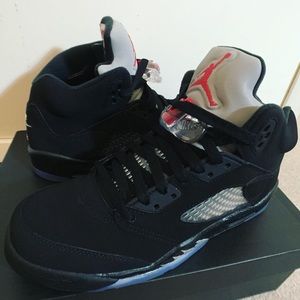 NEW AIR JORDAN 5 retro