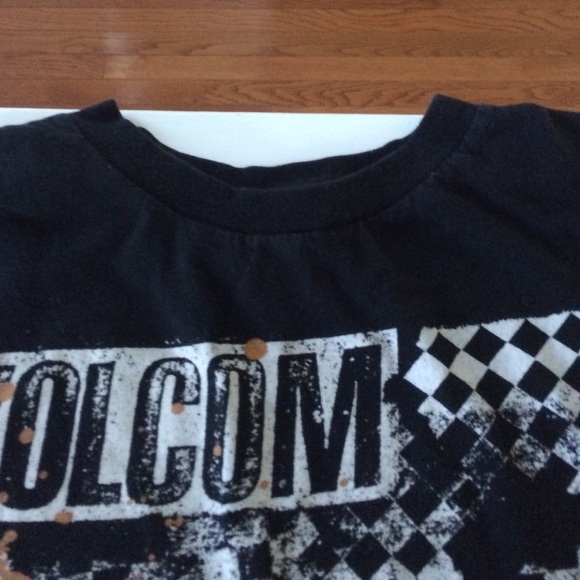 Tshirt - Picture 2 of 3