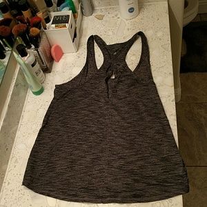 Lululemon tank with keyhole