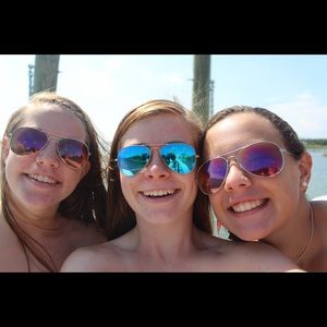 Meet your Posher, Amy