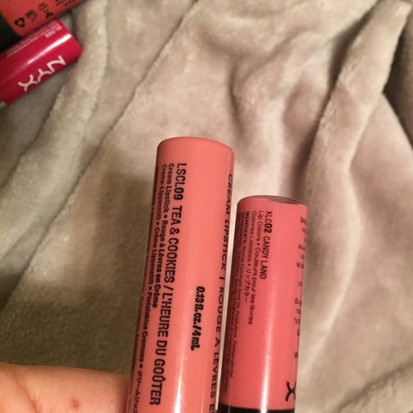 NYX Glow & Gloss Bundle - Picture 3 of 4