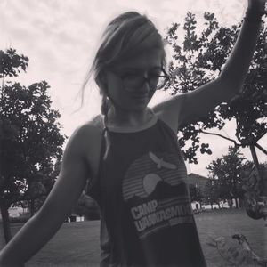 Meet your Posher, Corinne