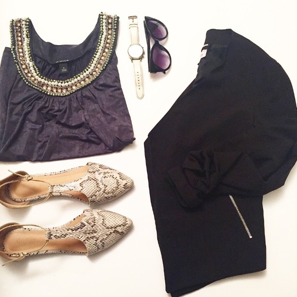 Beaded collar top