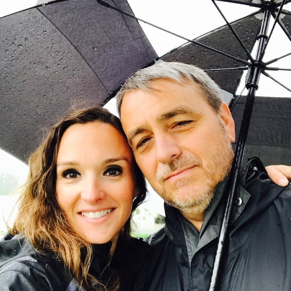 Meet your Posher, Jennifer - Picture 2 of 3