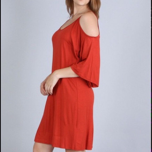 🌹🌹🌹FASHION COLD SHOULDER DRESS 🌹 - Picture 2 of 4