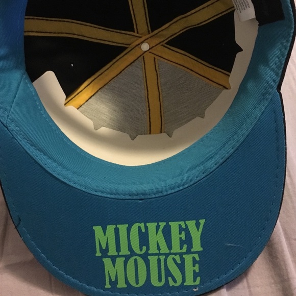 New Mickey Mouse neon SnapBack - Picture 3 of 3