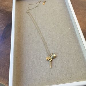 Stella and dot necklace