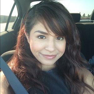 Meet your Posher, Priscilla