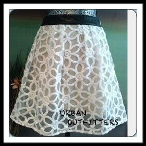 #192 🌴 URBAN OUTFITTERS PINS & NEEDLES SKIRT