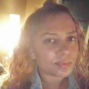 Meet your Posher, Naomi