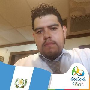 Meet your Posher, Adriel miguel