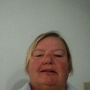 Meet your Posher, Pam