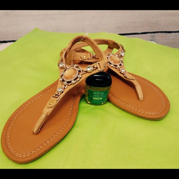 Bronze Flower Sandals - Picture 2 of 4