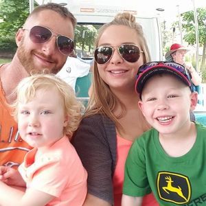 Meet your Posher, Stephanie