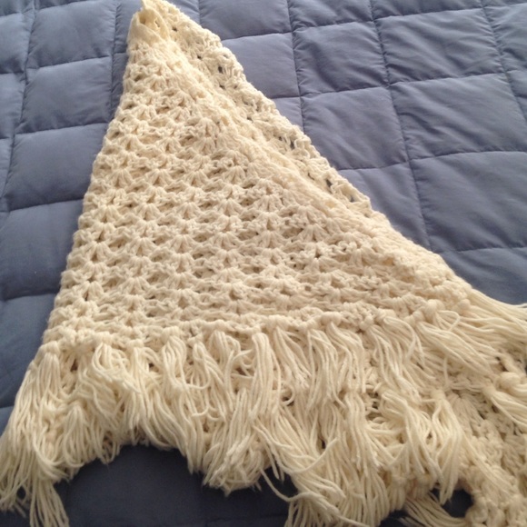 white knit wrap