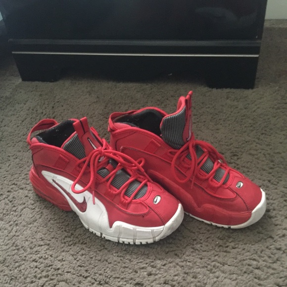 Red and white nike air max penny hardaway classics