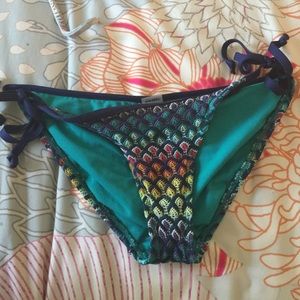 Bikini bottoms