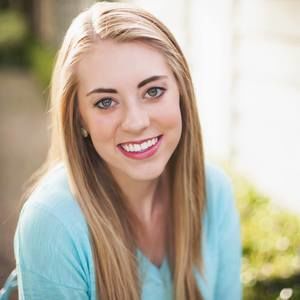 Meet your Posher, Devyn