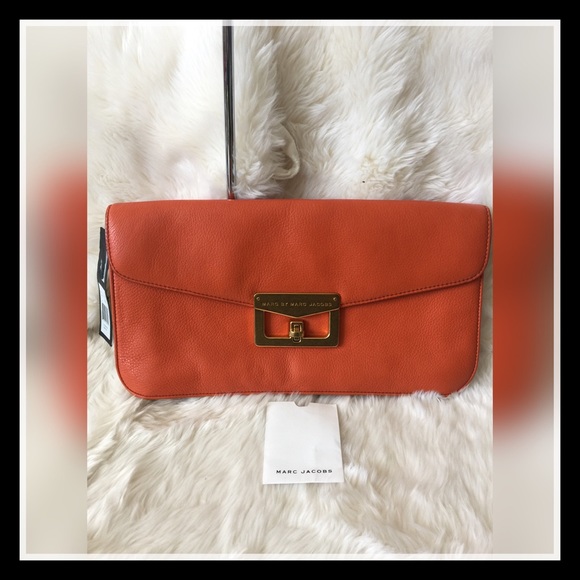 MARC by Marc Jacobs Envelope Turn Lock Bianca!! - Picture 1 of 4