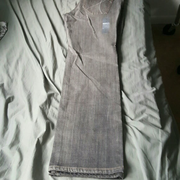 Jean - Picture 3 of 4