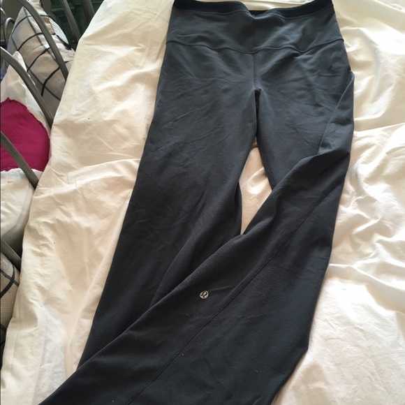 Lululemon grey reversible flares