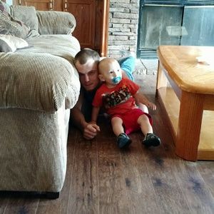 Meet your Posher, Leona