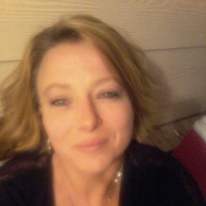 Meet your Posher, Connie