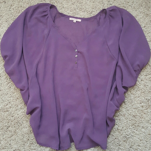 Lavander blouse - Picture 2 of 4