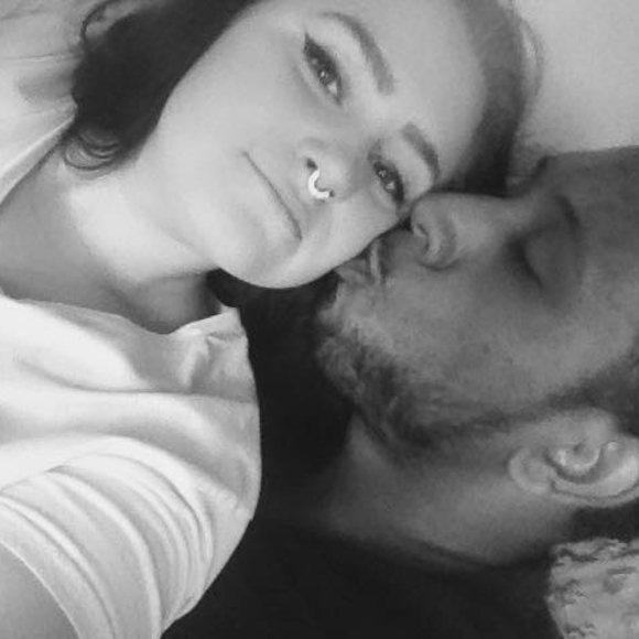 Meet your Posher, Emiily - Picture 1 of 2