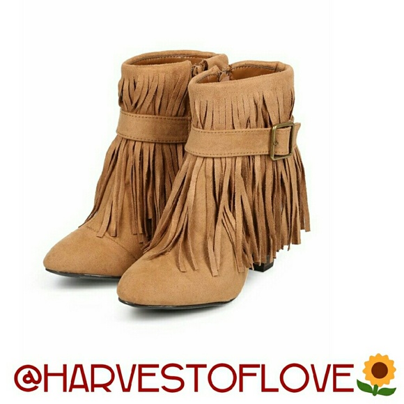 🍁FRINGE HEEL BUCKLE BOOTIES🍁 - Picture 2 of 4