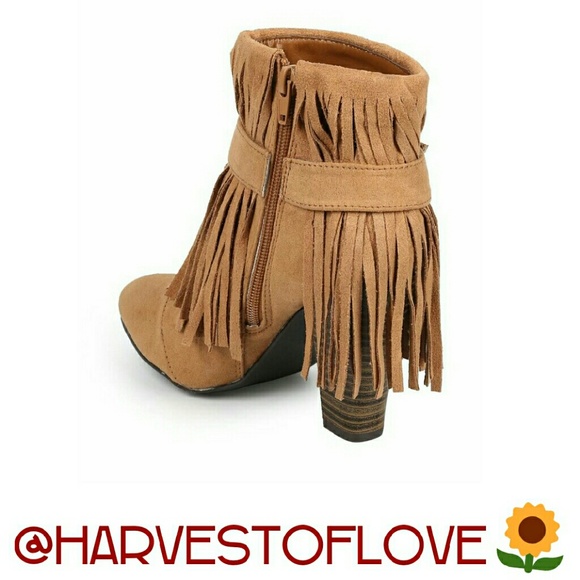 🍁FRINGE HEEL BUCKLE BOOTIES🍁 - Picture 3 of 4