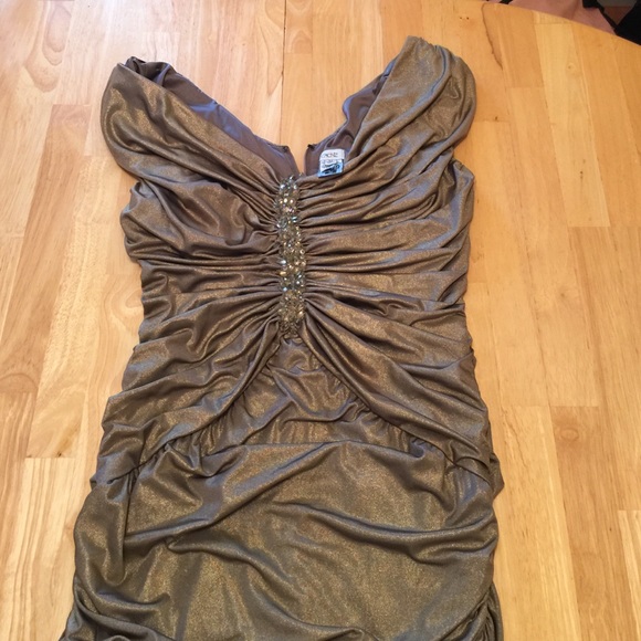 Cache dress