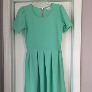 Lularoe teal/mint Amelia medium
