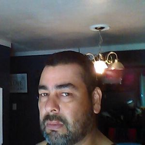 Meet your Posher, Miguel hector