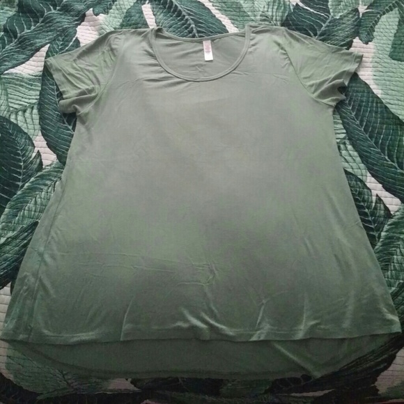 Lularoe classic t