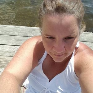 Meet your Posher, Andrea jean